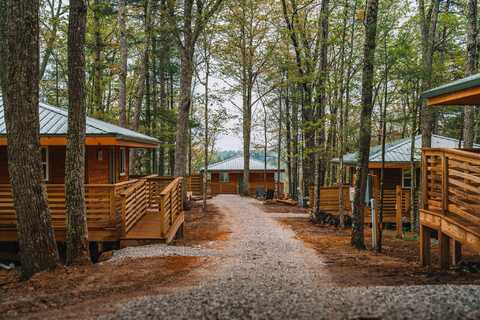242 Cave Holw Road, Campton, KY 41301