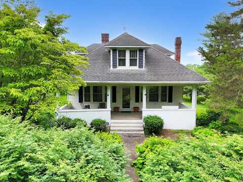 206 Jail Hill Road, Shelbyville, KY 40065
