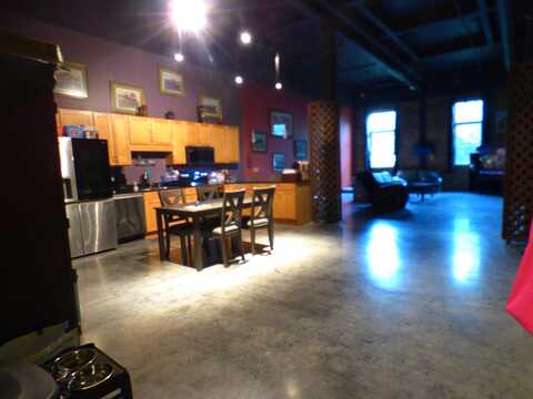 201 Price Road, Lexington, KY 40511