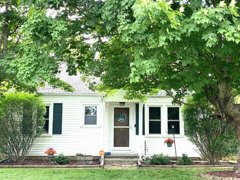 1721 Lakeside Drive, Shelbyville, KY 40065