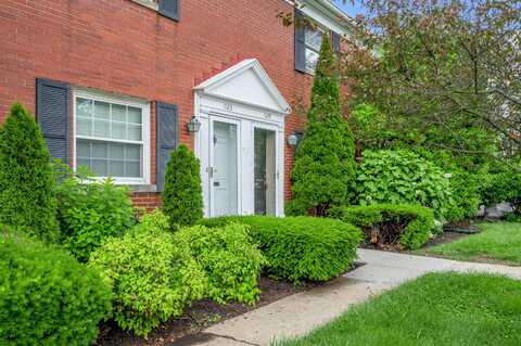 1125 Cooper Drive, Lexington, KY 40502