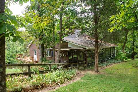 1181 Tracy Road, Lawrenceburg, KY 40342