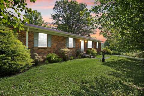 600 Tug Branch Road, Clay City, KY 40312