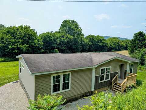 13735 North KY-66, Oneida, KY 40972