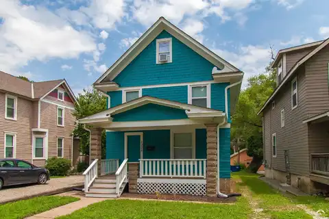 1326 Massachusetts Street, Lawrence, KS 66044
