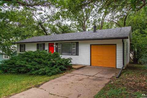 2627 Belle Crest Drive, Lawrence, KS 66046