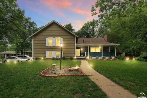 3103 Trail Road, Lawrence, KS 66049