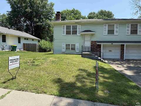 6805 Switzer Lane, Shawnee, KS 66203