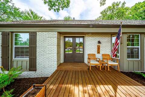 2814 Trail Road, Lawrence, KS 66049