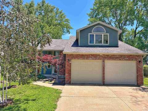 2916 Atchison Circle, Lawrence, KS 66047