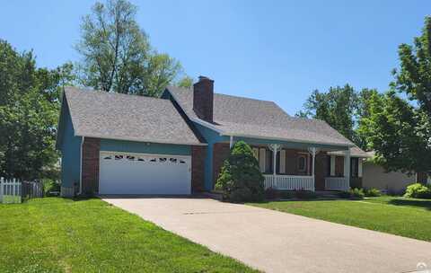 2804 Lawrence Avenue, Lawrence, KS 66047