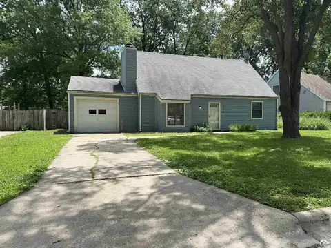 312 Clayton Court, Lawrence, KS 66044