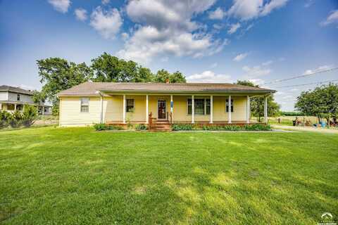 1110 E 1600 Road, Lawrence, KS 66046