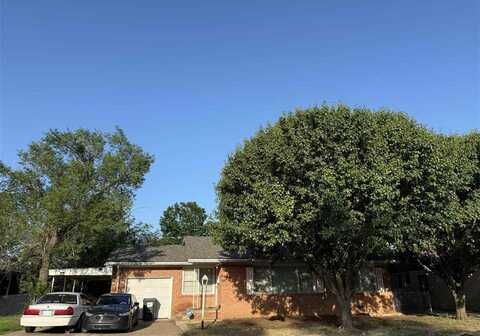 1633 NW 26th St, Lawton, OK 73505