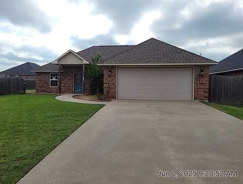 2306 SW Rolling Hills, Lawton, OK 73505