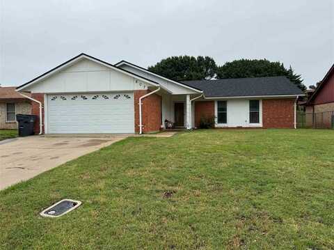 807 SE Lomond, Lawton, OK 73501