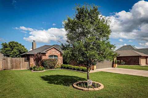 607 NW Granite Ave, Cache, OK 73527
