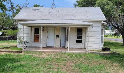 623 10th St, Snyder, OK 73566