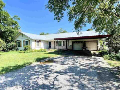 707 E Grand Ave, Frederick, OK 73542