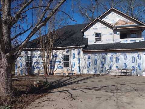 229 GLASS ROAD, VALLEY, AL 36854
