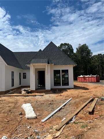 1066 HUNTERS WAY, OPELIKA, AL 36801