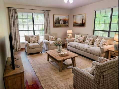 5755 LEE ROAD 390, OPELIKA, AL 36804