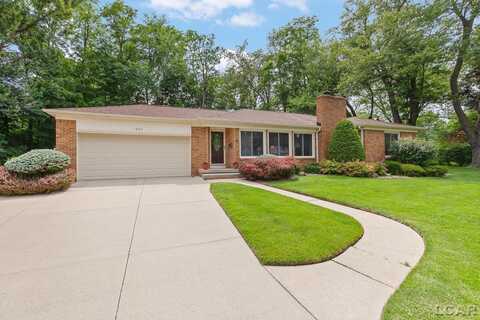 1043 Orchard, Adrian, MI 49221