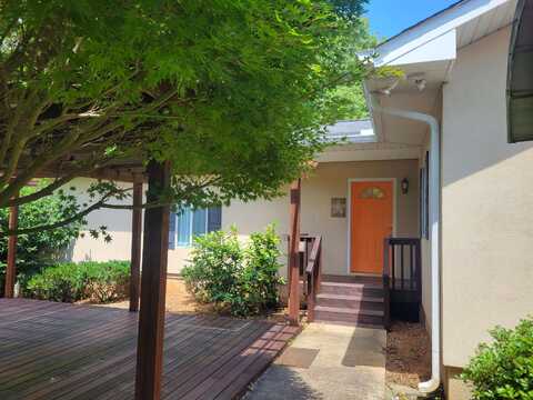 104 WESLEY LANE, Eatonton, GA 31024
