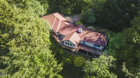 1389 NE Old River Road, Siletz, OR 97380