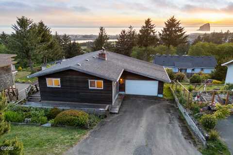 35500 Lower Loop, Pacific City, OR 97135