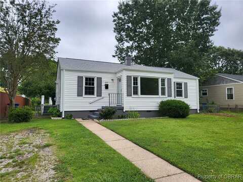 631 Willow Dr, Newport News, VA 23605