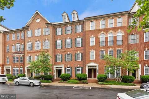 3675 SPRINGHOLLOW LN #3675, FREDERICK, MD 21704