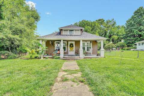 1514 Redwood RD, Roanoke, VA 24014