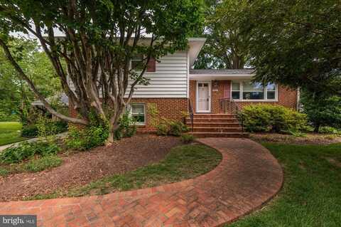 7107 TYNDALE ST, MCLEAN, VA 22101