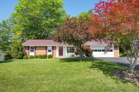 414 STONEGATE Drive, Blacksburg, VA 24060