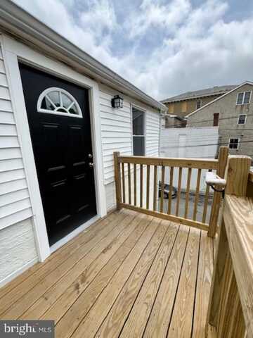 16 S MAIN ST, PHOENIXVILLE, PA 19460
