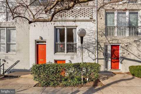 725 DELAWARE AVE SW #218, WASHINGTON, DC 20024