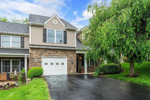 47 VILLA VIEW DR, Staunton, VA 24401