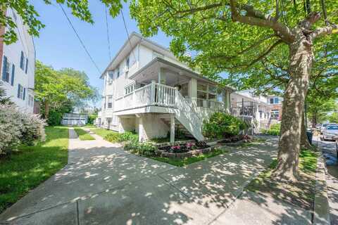 14 N Cambridge Ave, Ventnor City, NJ 08406