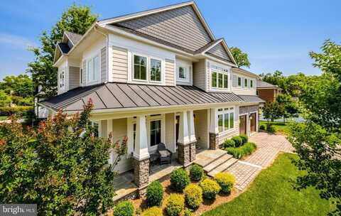 300 JADE CT NW, VIENNA, VA 22180