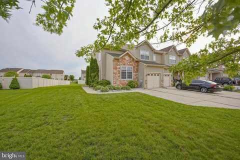 20 GLACIER DR, BERLIN, NJ 08009