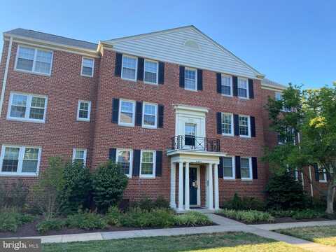 6731 W WAKEFIELD DR #B1, ALEXANDRIA, VA 22307