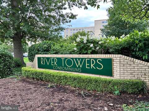 6621 WAKEFIELD DR #403, ALEXANDRIA, VA 22307