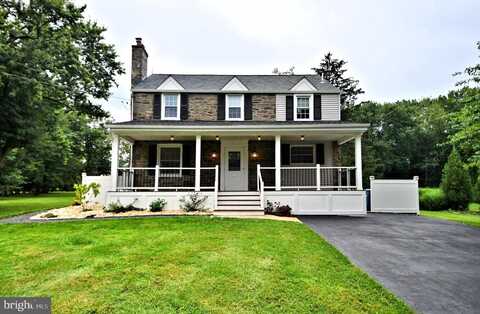 942 VALLEY RD, BLUE BELL, PA 19422