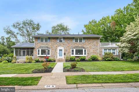 24 N CLIFFE DR, WILMINGTON, DE 19809
