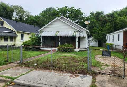132 Ash Ave, Newport News, VA 23607