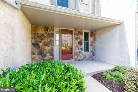 703 WINCHESTER CT #703, WEST CHESTER, PA 19382