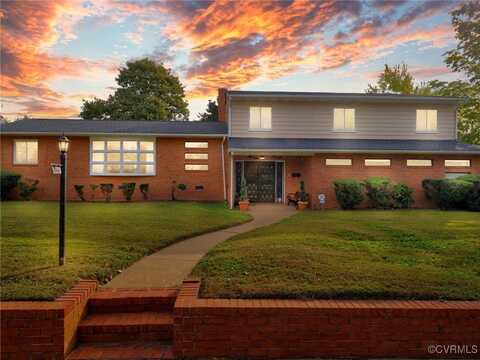 2901 Brook Rd, Richmond, VA 23220
