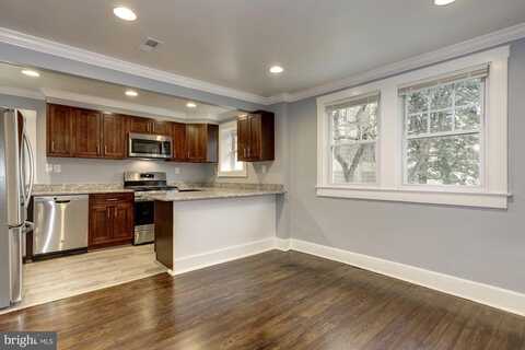 811 THAYER AVE #2, SILVER SPRING, MD 20910