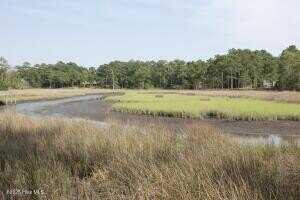 407 Salt Creek Road, Swansboro, NC 28584